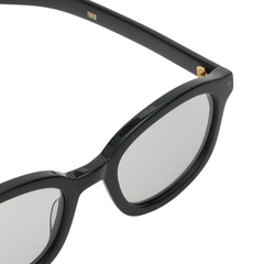 THEO - Solid Black / Light Grey Lens