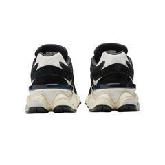 9060 - Black/Blacktop