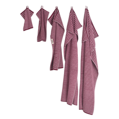 Towel - Red & Rose
