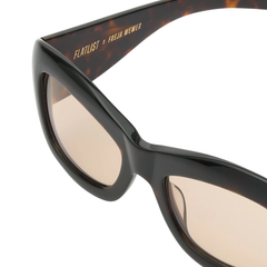 POPPY - Dark Tortoise / Peach Lens