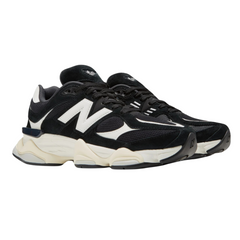 9060 - Black/Blacktop