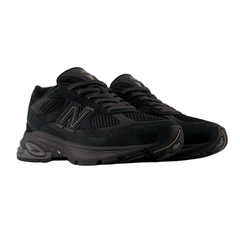 2010 - Black