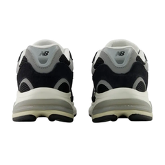 2010 - Black/Grey