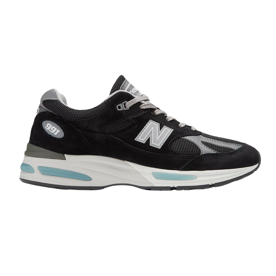 Made in UK 991v2 - Black